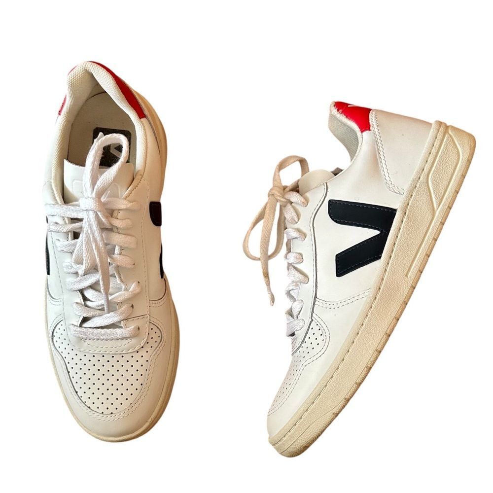 Veja Women’s V-10 Leather Sneakers - Red, White, Blue, Size 6
